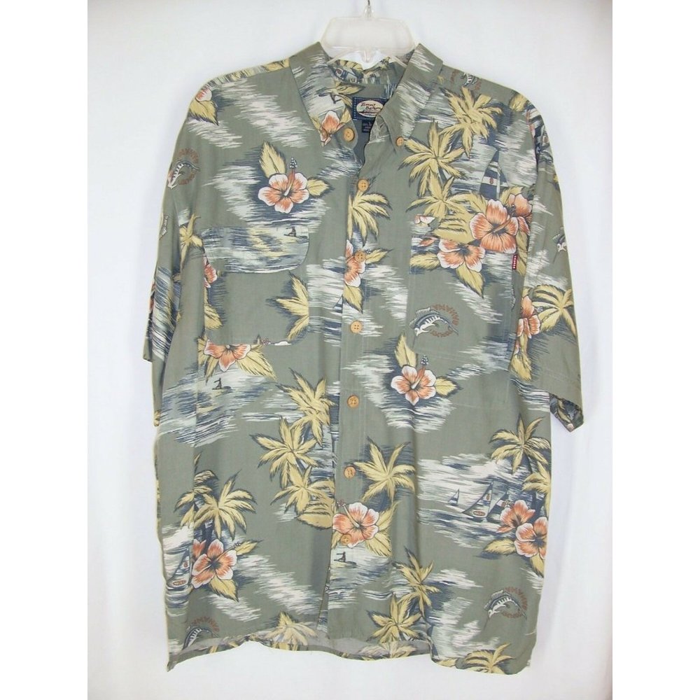 Tommy Bahama Hawaiian Shirt L Vented Fishing Floral Rayon Green